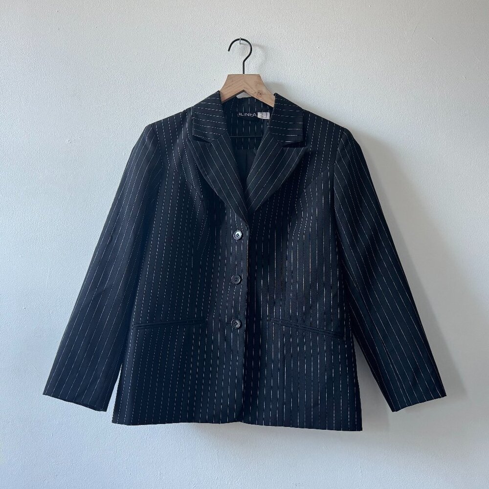 Vintage Black Pinstripe Blazer Size 6